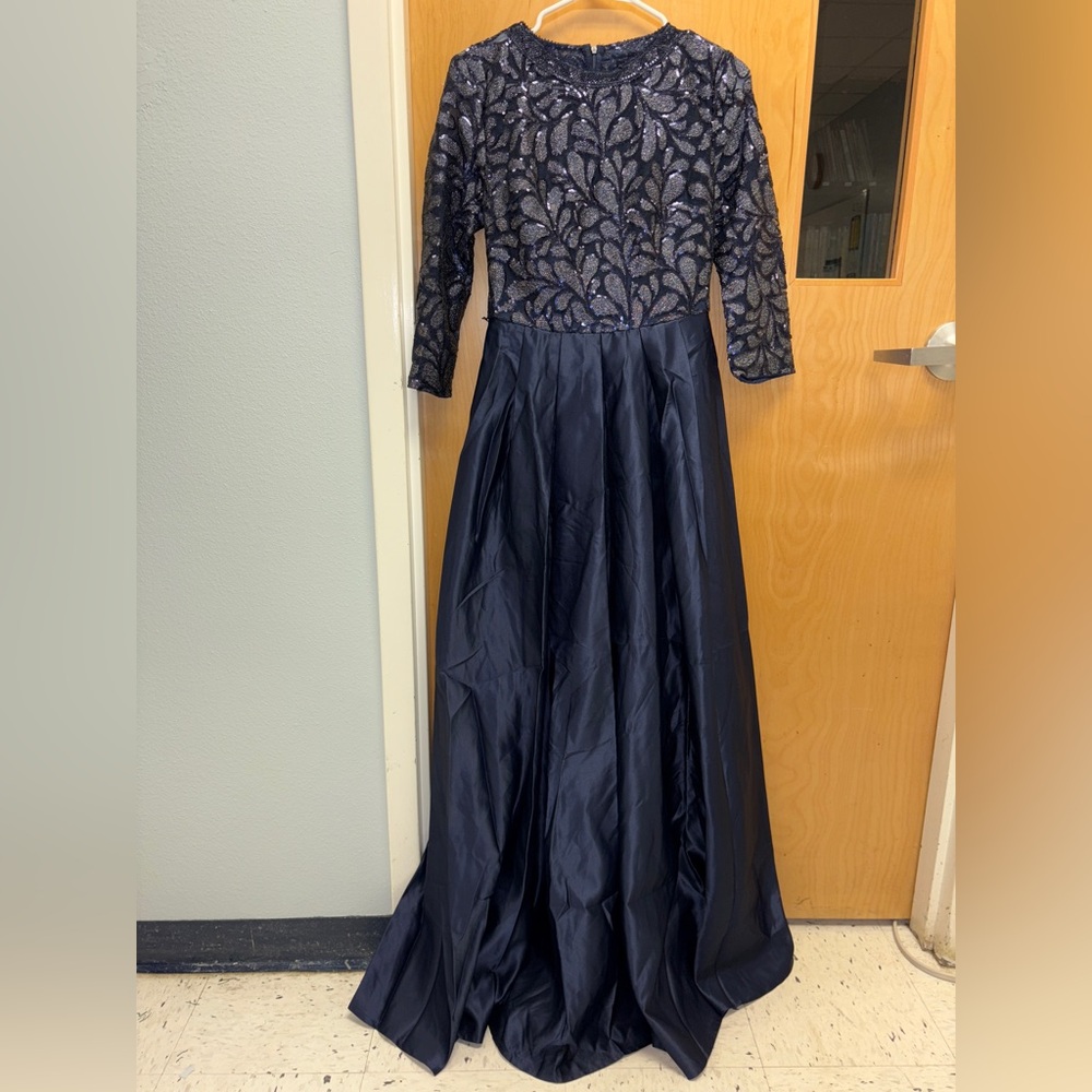 Elegant Navy Evening Gown